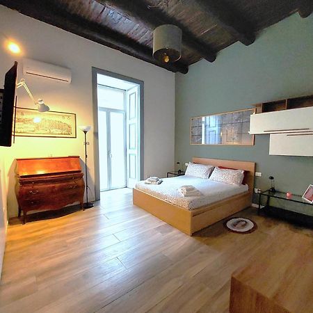 Museum Comfort Apartment ナポリ エクステリア 写真